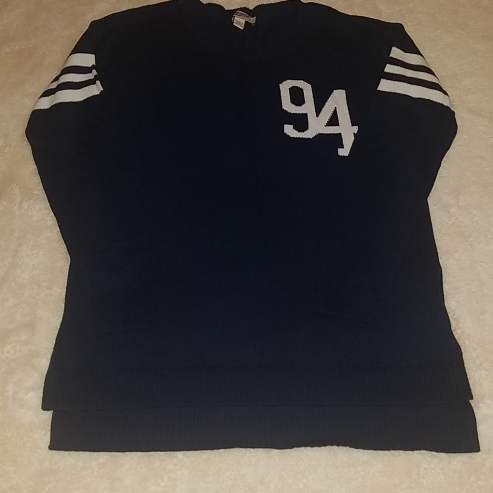 Arizona Blue Long Sleeve Sweater L